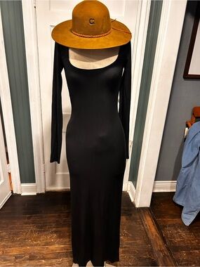 Skins M Black Long Sleeve Bodycon Maxi Dress no wear